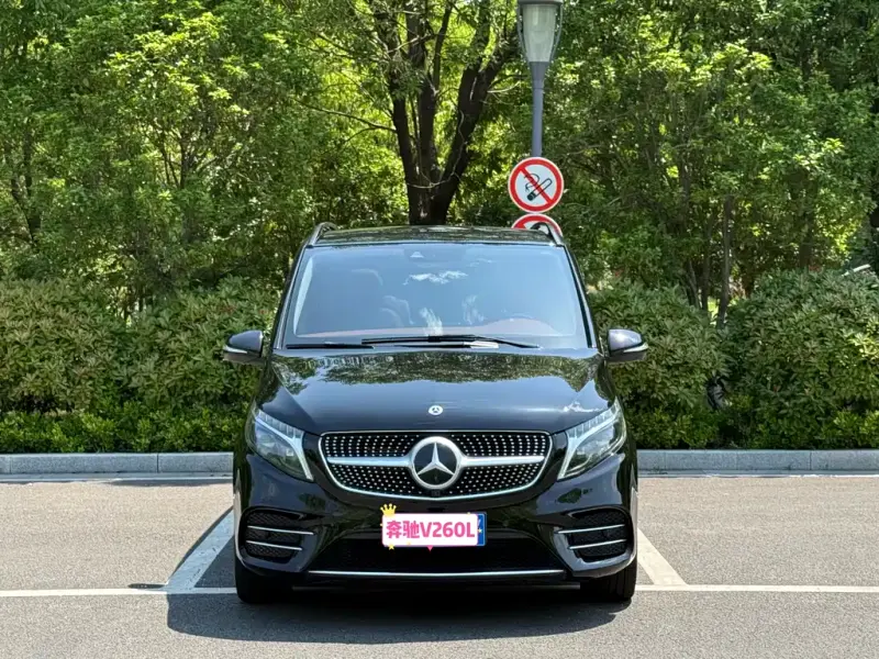 Mercedes-Benz V-Class, 2023