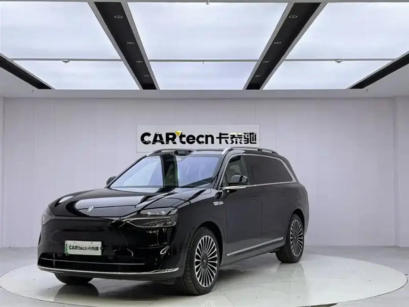 AITO M9, 2025