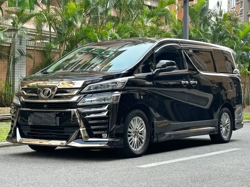 Toyota Vellfire, 2022