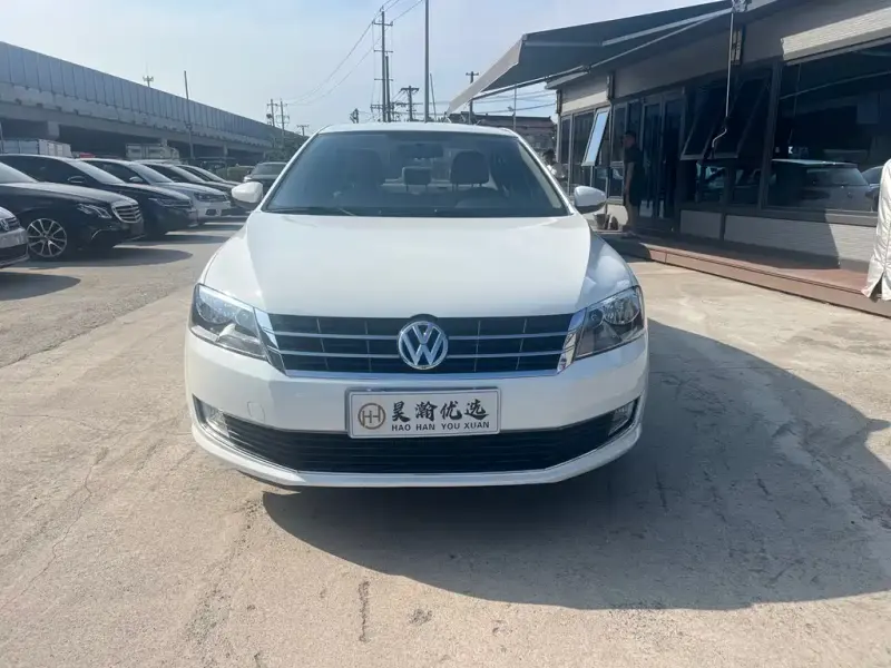 Volkswagen Lavida, 2013