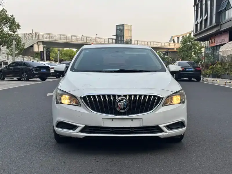 Buick Verano, 2016