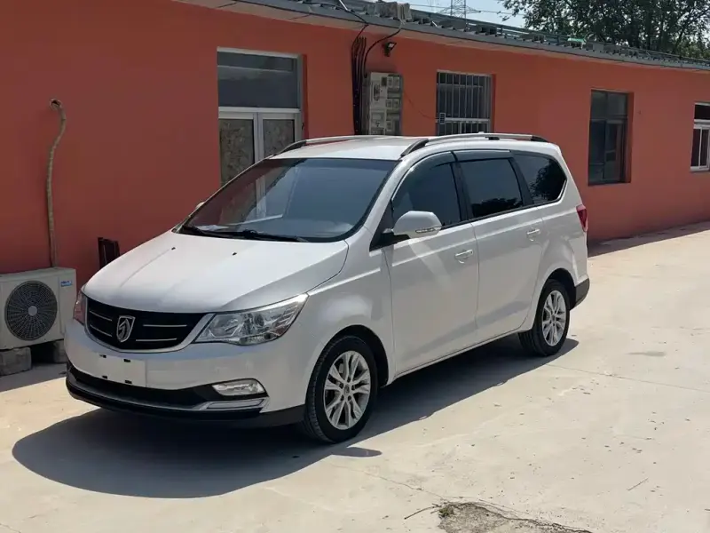 Baojun 730, 2018