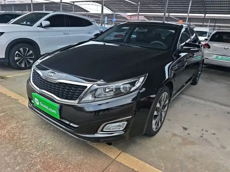 Kia K5, 2015