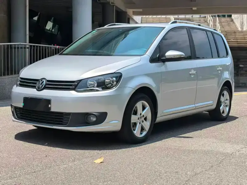 Volkswagen Touran, 2015