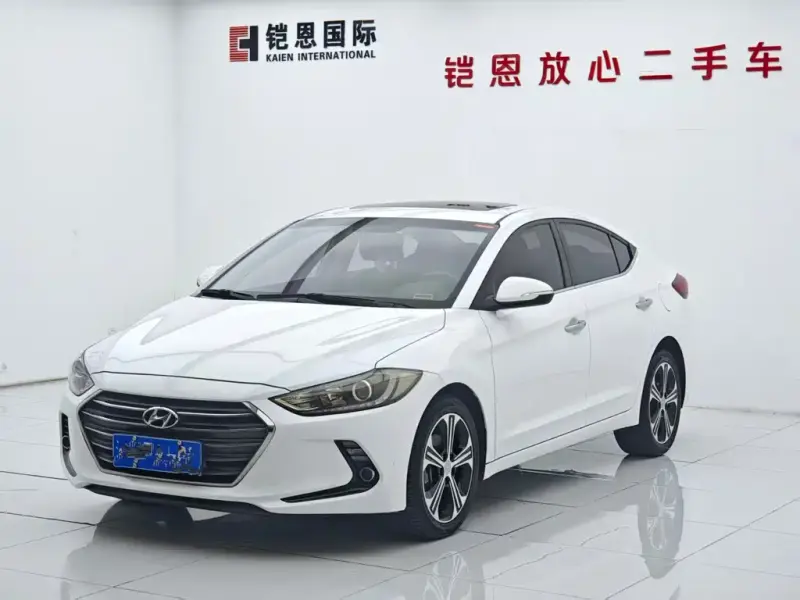 Hyundai Elantra, 2018