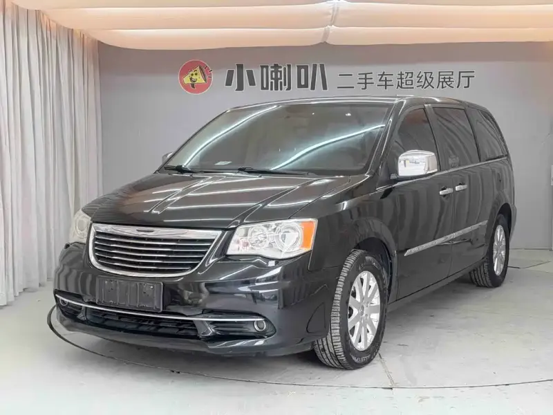 Chrysler Grand Voyager (Import), 2015