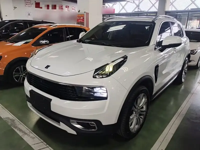 Lynk & Co 01, 2020