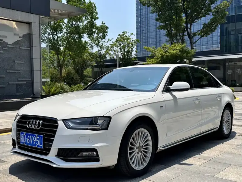 Audi A4L, 2016