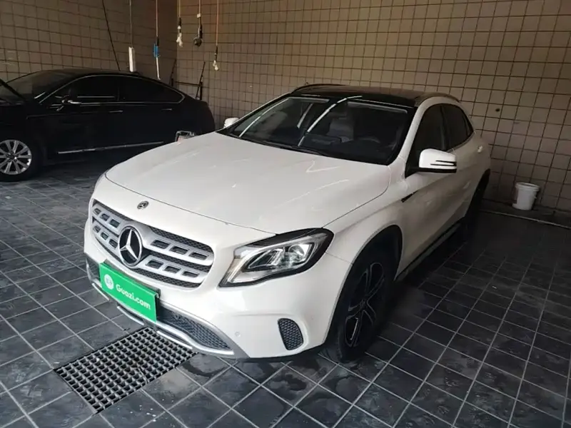 Mercedes-Benz GLA, 2018