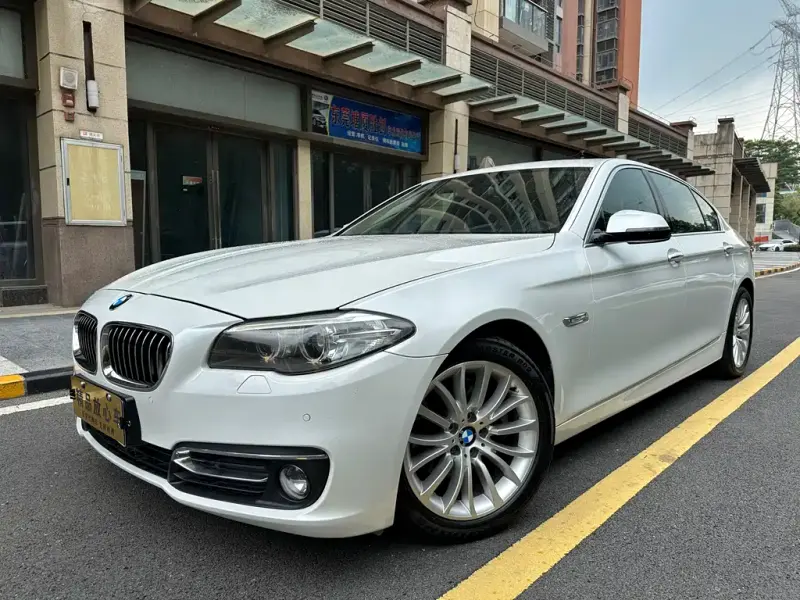 BMW 5 Series, 2016