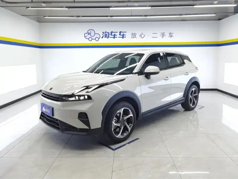 Lynk & Co 06, 2025