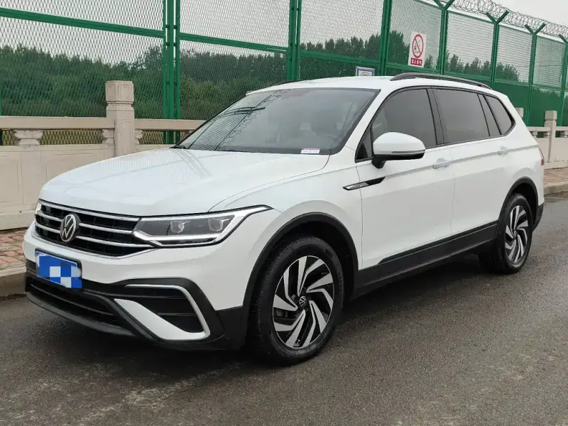 Volkswagen Tiguan L, 2022