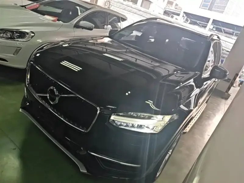 Volvo XC90, 2016