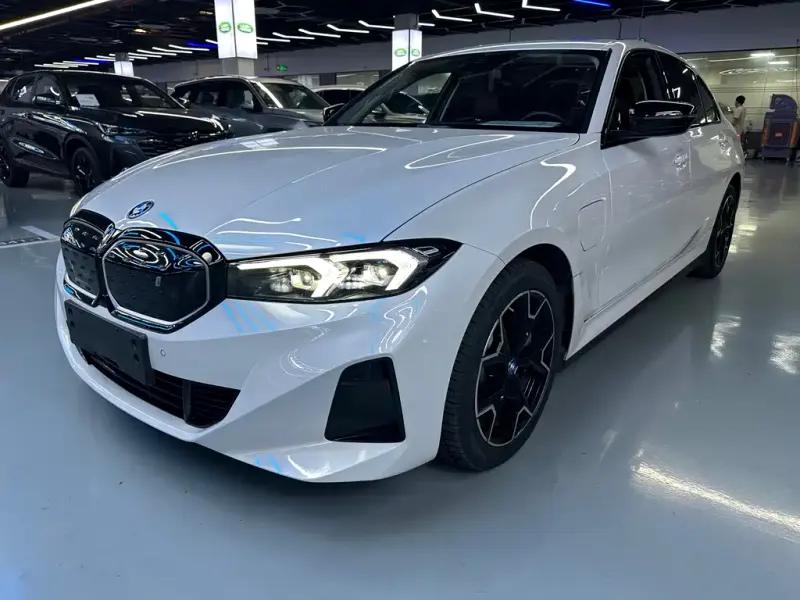 BMW i3, 2023