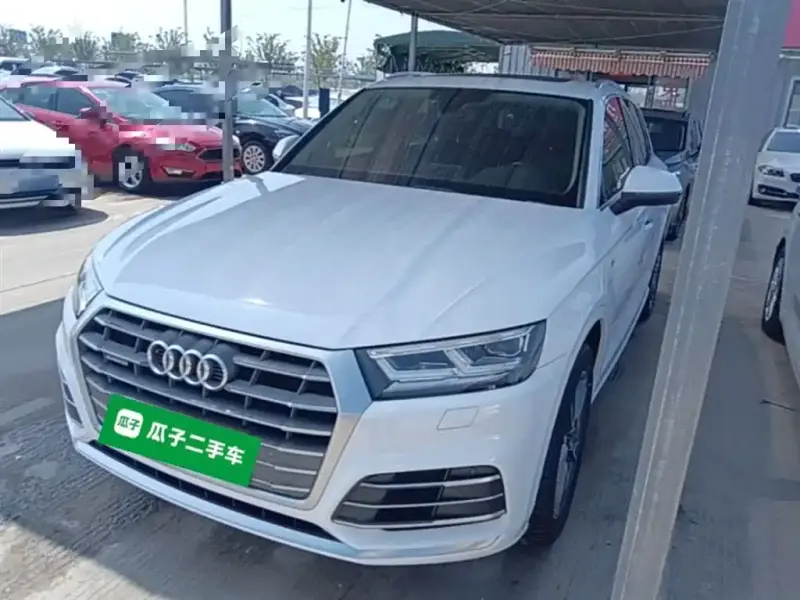 Audi Q5L, 2020