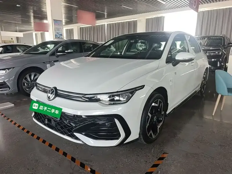 Volkswagen Golf, 2026
