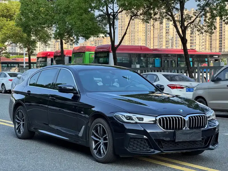 BMW 5 Series, 2021