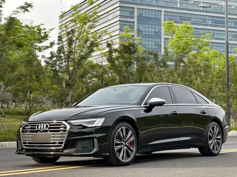 Audi A6L, 2020