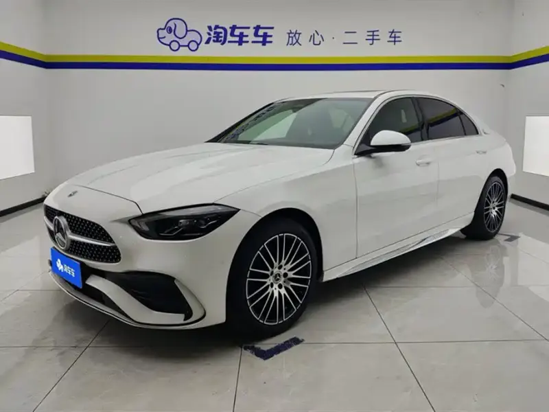 Mercedes-Benz C-Class, 2024