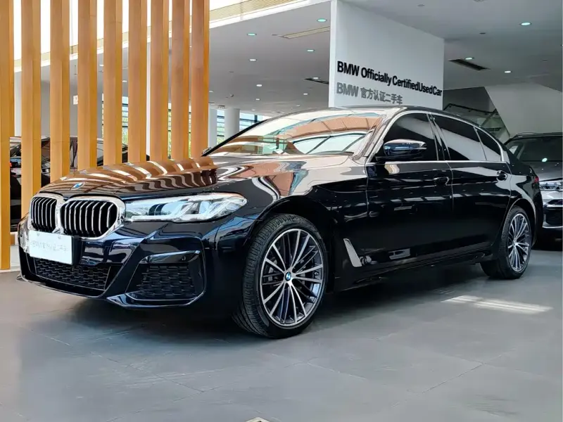 BMW 5 Series, 2023