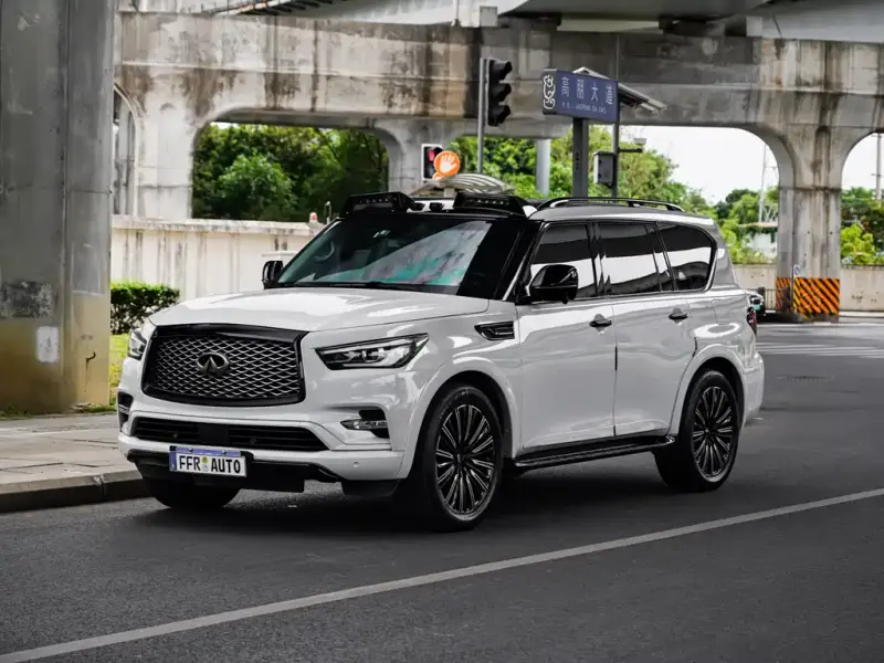 Infiniti QX80, 2016
