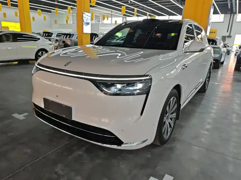AITO M8, 2025