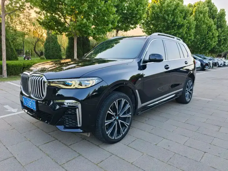 BMW X7, 2020