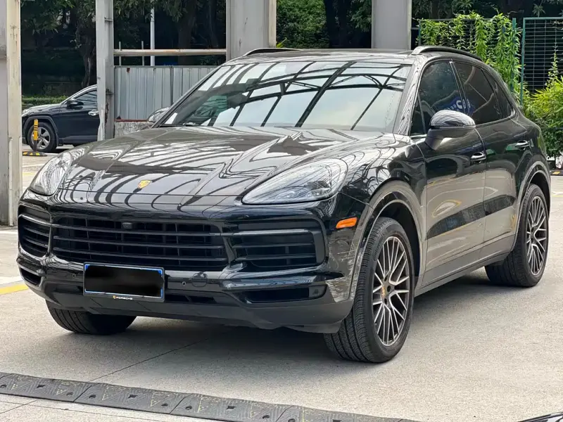 Porsche Cayenne, 2022