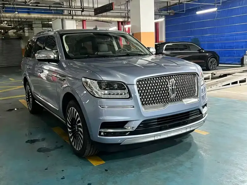 Lincoln Navigator, 2021