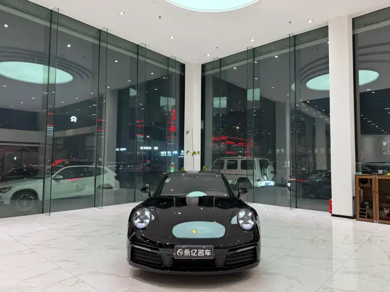 Porsche 911, 2021
