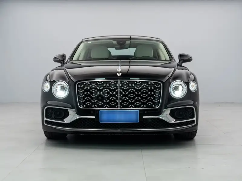 Bentley Flying Spur, 2024
