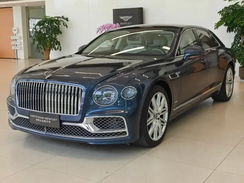 Bentley Flying Spur, 2022