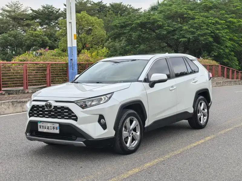 Toyota RAV4, 2021
