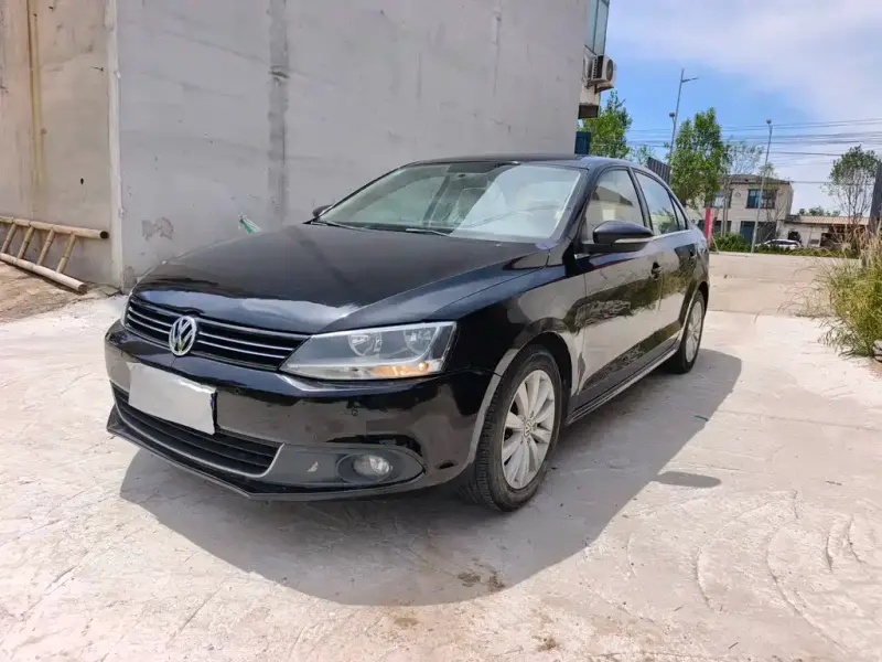 Volkswagen Sagitar, 2014