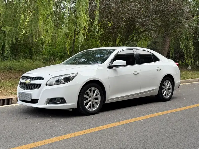 Chevrolet Malibu, 2015