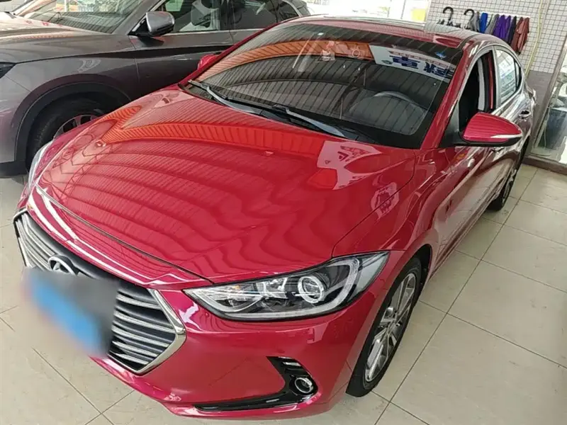 Hyundai Elantra, 2019