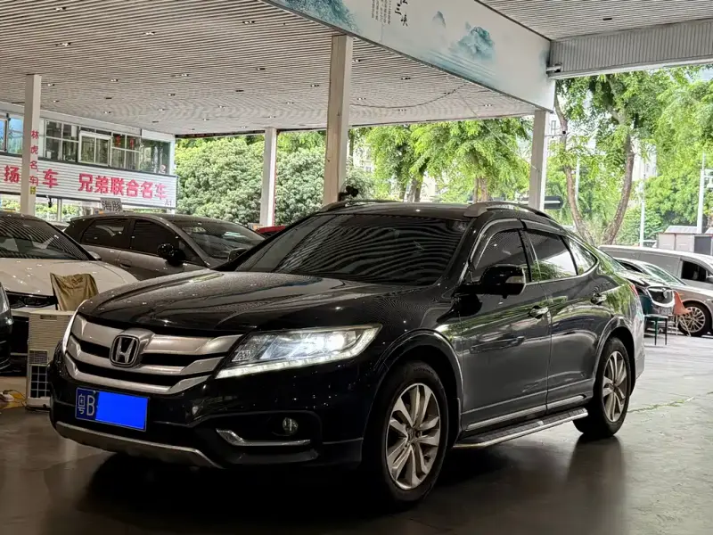 Honda Crosstour, 2015