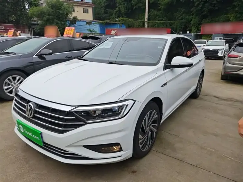Volkswagen Sagitar, 2021