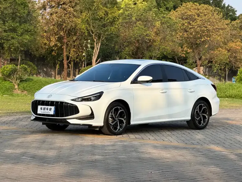 MG MG5, 2025