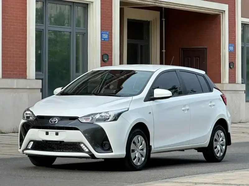 Toyota Yaris L, 2022