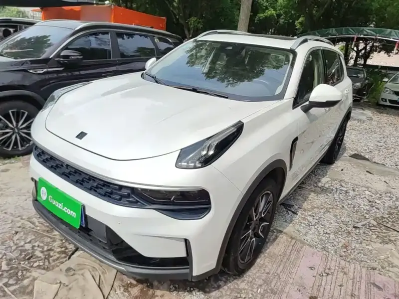 Lynk & Co 01, 2021