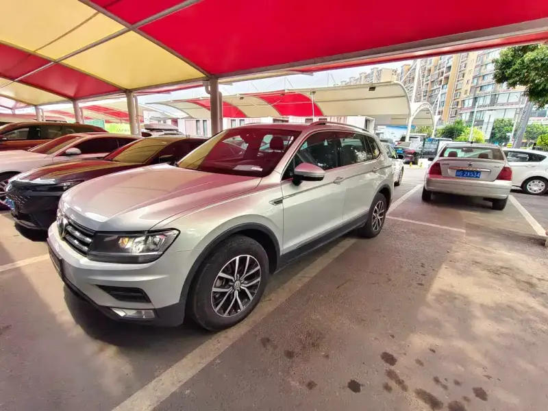 Volkswagen Tiguan L, 2018