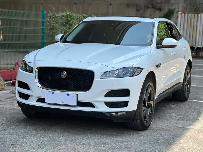 Jaguar F-PACE, 2017