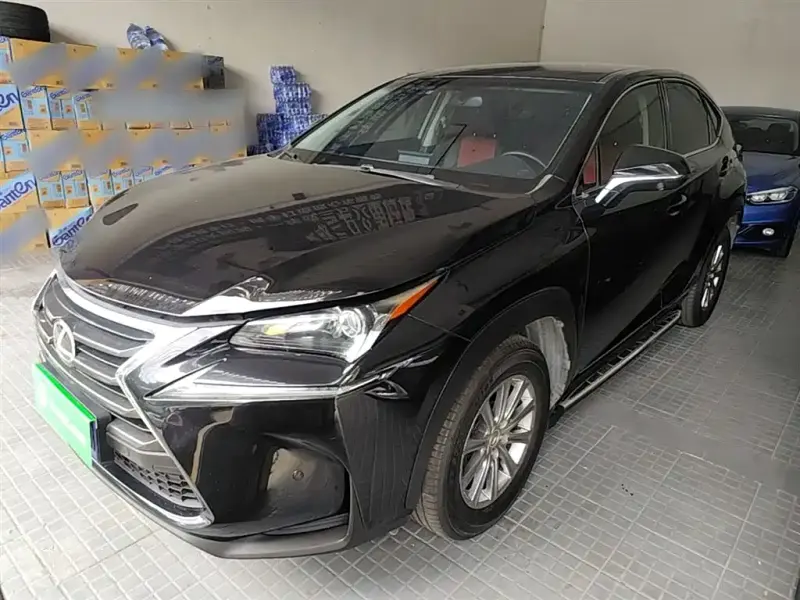 Lexus NX, 2016