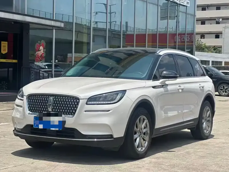 Lincoln Corsair, 2020
