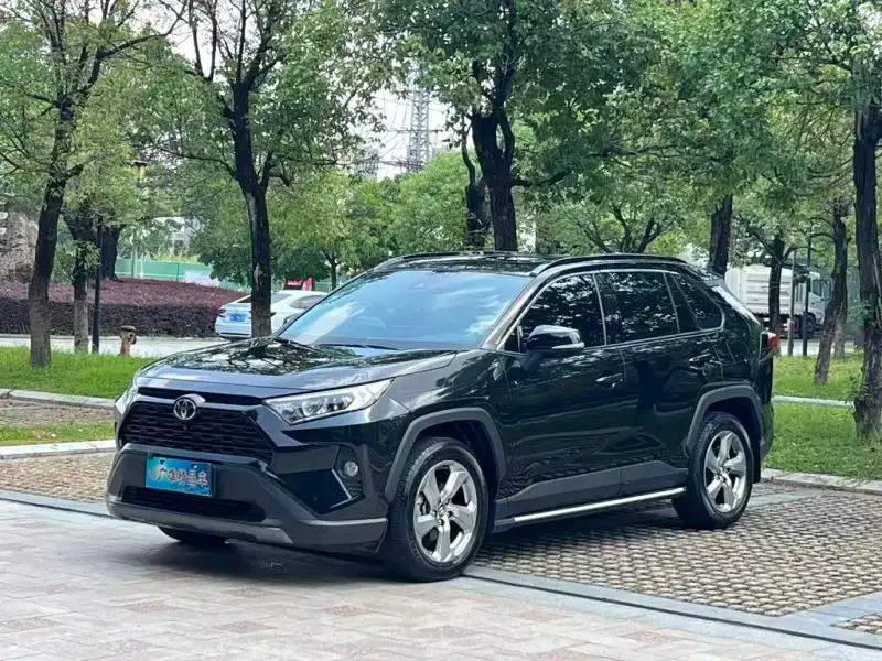 Toyota RAV4, 2021