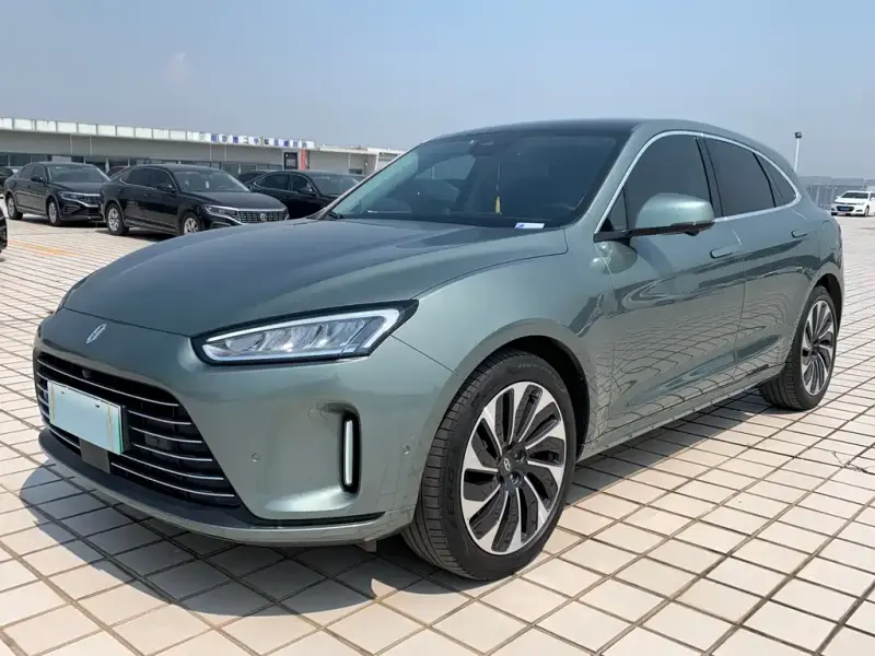 AITO M5, 2022