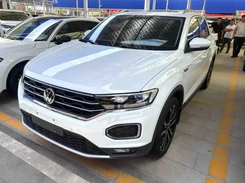 Volkswagen T-Roc, 2023