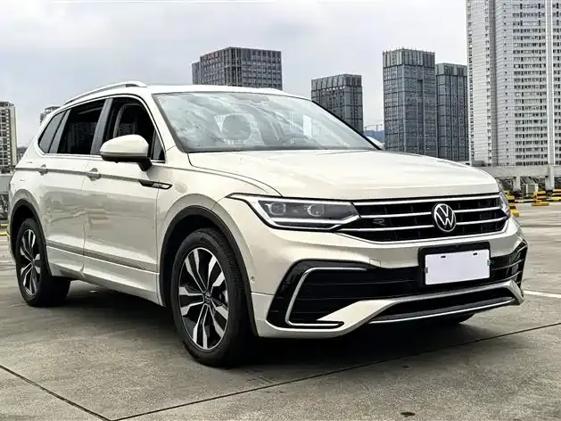 Volkswagen Tiguan L, 2022