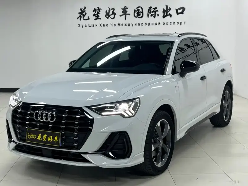 Audi Q3, 2022